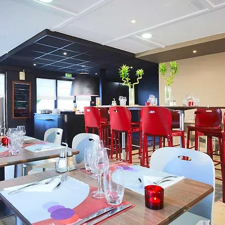 梅茨中心站钟楼酒店 酒店 3*